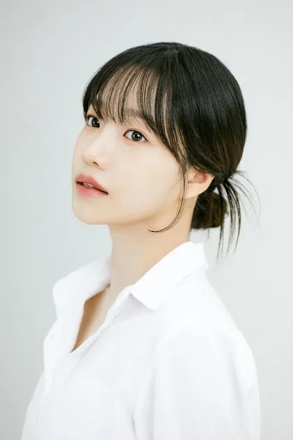 Jo Yu-ri