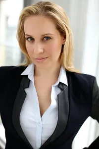 Kelly Karbacz