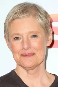 Philippa Lowthorpe