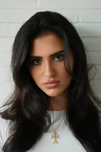 Annie Bezikian