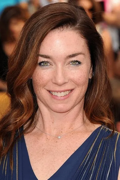 Julianne Nicholson