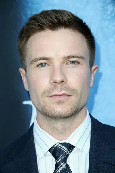 Joe Dempsie