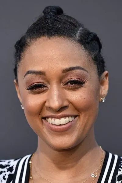 Tia Mowry